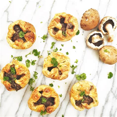 creamy-mushroom-tarts-with-puff-pastry-foodle-club image