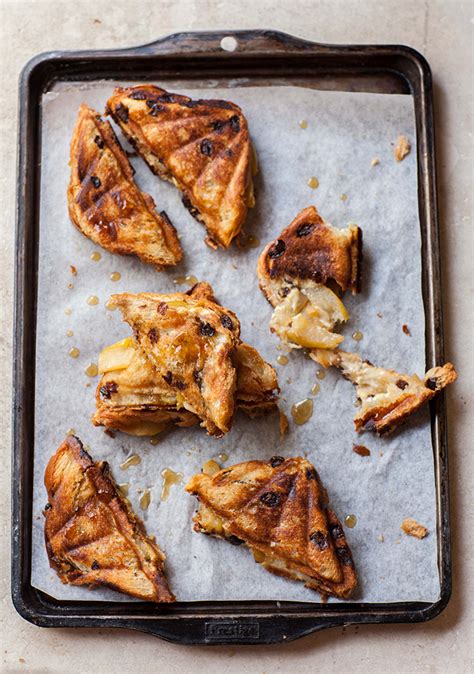 caramelized-pear-and-gorgonzola-toasties-recipe-drizzle image