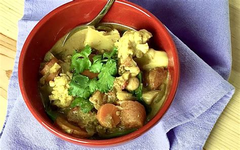 crockpot-garbanzo-bean-vegetable-curry-stew image