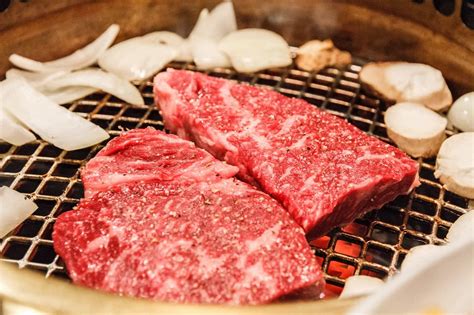 20-luxurious-wagyu-beef-recipes-sortathing image