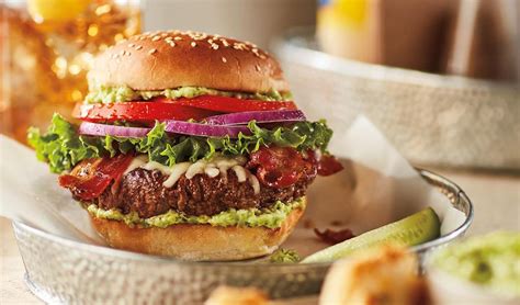 fresh-pesto-burger-recipe-unilever-food-solutions image