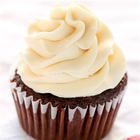 how-to-make-buttercream-frosting-live-well-bake image