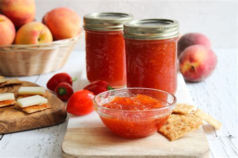peach-and-habanero-pepper-jam-mia-kouppa image