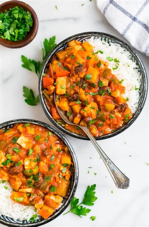 spanish-chicken-stew-easy-one-pot image