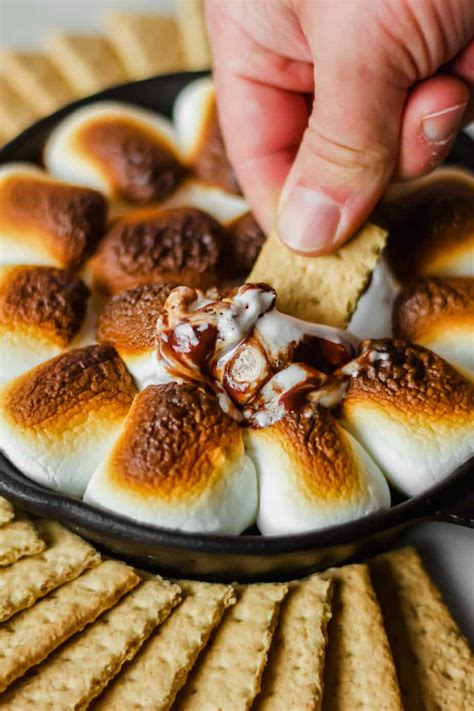smores-fondue-for-two-off-the-eaten-path image