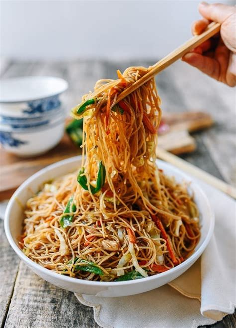 chicken-mei-fun-chinese-home-style-recipe-the-woks image