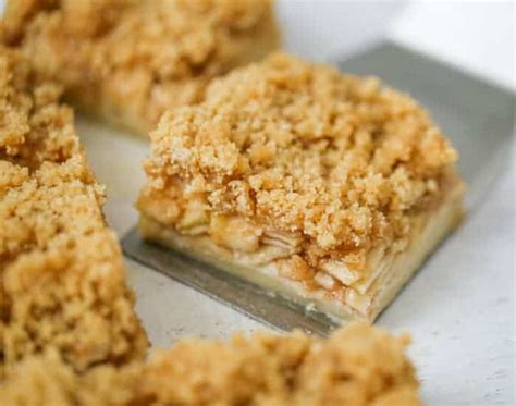 easy-dutch-crumble-apple-pie-bars-the-baking image