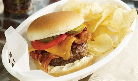 montreal-style-cheeseburger image