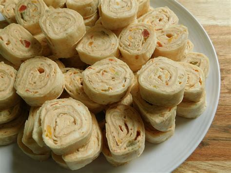 green-chili-roll-ups-excursioneers image