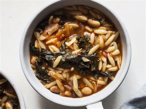 tomato-orzo-soup-with-kale-the-full-helping-pomi-usa image