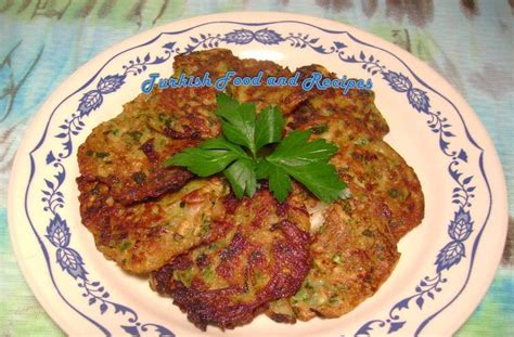 turkish-food-recipes-zucchini-fritters-kabak-mucveri image