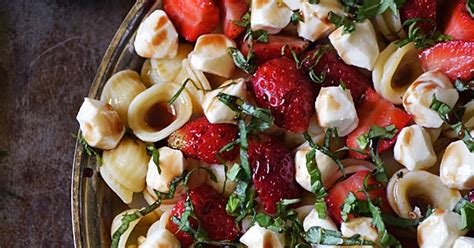 strawberry-caprese-pasta-salad-life-tastes-good image