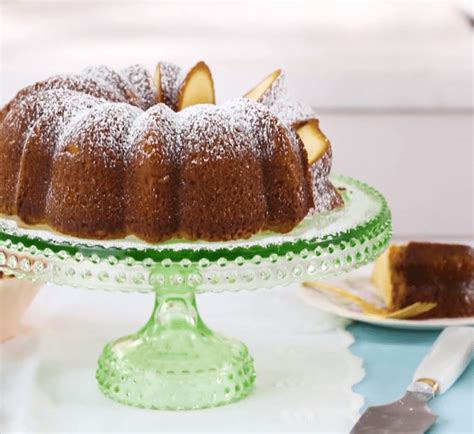grandmas-20-best-cake-recipes-of-all-time image