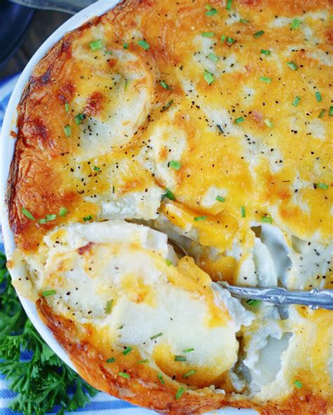 ultimate-scalloped-potatoes-southern-discourse image