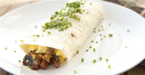 denver-burrito-breakfast-recipe-macheesmo image