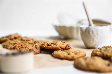 granola-chocolate-chip-cookies-foodbymaria image