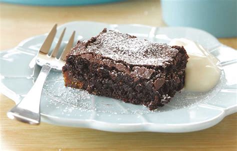 chocolate-and-fig-brownies-healthy-food-guide image