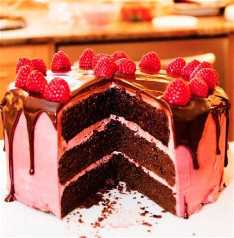 dark-chocolate-cake-with-raspberry-buttercream-tasty image