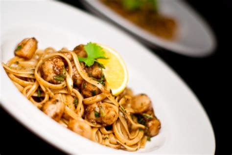 firecracker-curried-scallops-with-linguine-no image