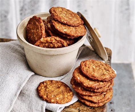 the-best-anzac-biscuit-recipe-of-all-time-australian image