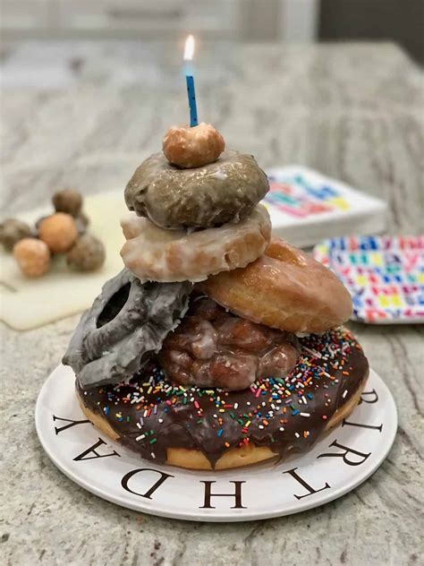 birthday-donut-cake-the-bakermama image