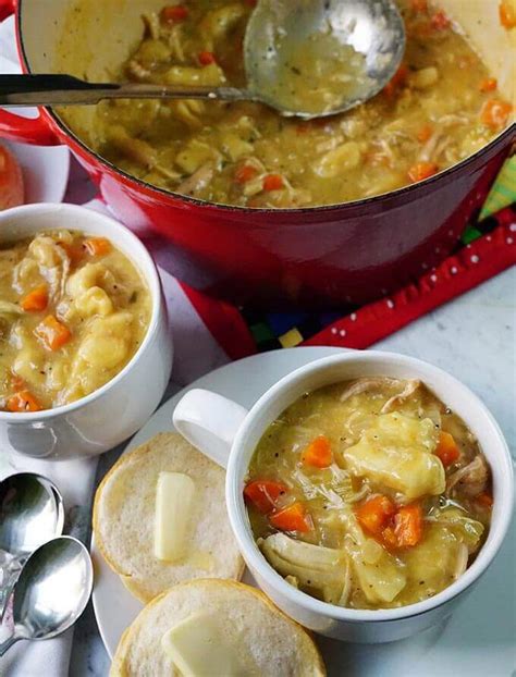 chicken-and-dumpling-soup-recipe-bowl image