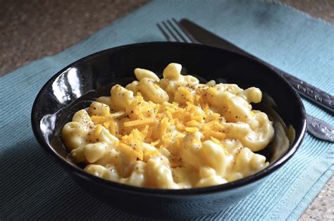 homemade-macaroni-and-cheese-recipe-by-archanas image