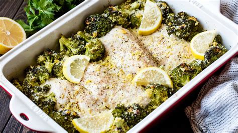 lemon-garlic-chicken-broccoli-bake image