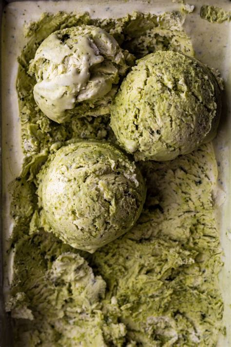 no-churn-matcha-ice-cream-cooking-therapy image