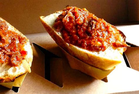 trapizzino-italian-pocket-sandwiches-glutto-digest image