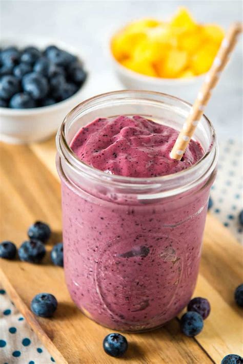 simple-and-easy-mango-blueberry-smoothie-adventures-of-mel image