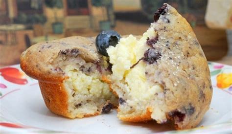 blueberry-surprise-muffins-egglands-best image