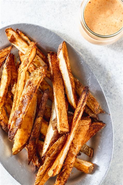 crispy-oven-fries-with-curry-fry-sauce-the-best-jo-eats image