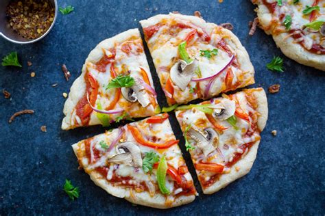 easy-gluten-free-pizza-crust image