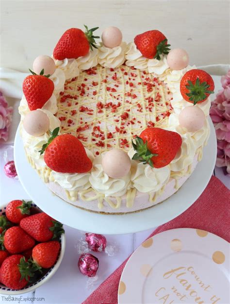 strawberries-cream-cheesecake-no-bake-the-baking image