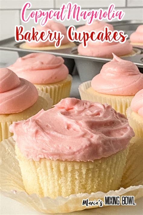 copycat-magnolia-bakery-cupcakes-marias-mixing image