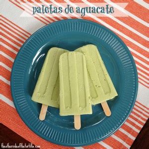 avocado-paletas-the-other-side-of-the-tortilla image