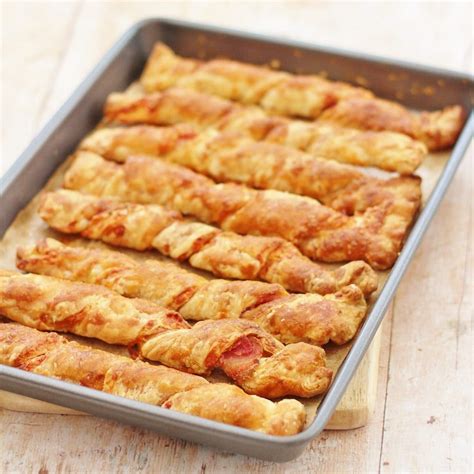 bacon-and-cheese-straws-easy-peasy-foodie image