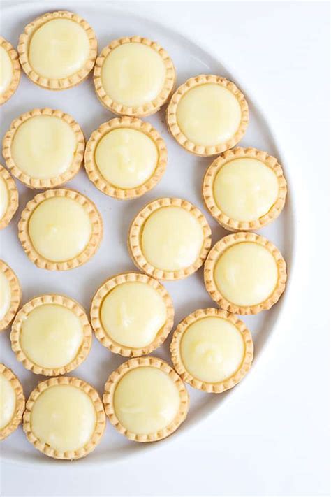 mini-banana-cream-pies-cookie-dough-and-oven-mitt image