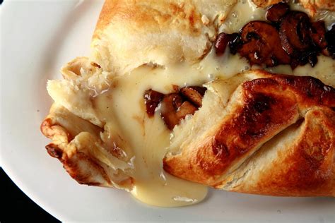 balsamic-mushroom-baked-brie-recipe-celebration image