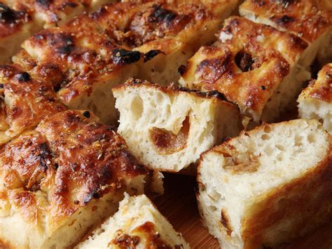 easy-roasted-garlic-focaccia-recipe-serious-eats image