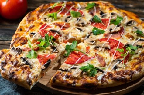 17-best-grilled-pizza-recipes-to-try-today-insanely image