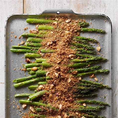 roasted-asparagus-with-parmesan-breadcrumbs image