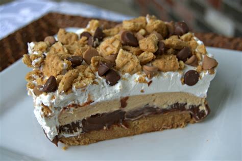 chocolate-peanut-butter-dream-bars-yummy-snacks image