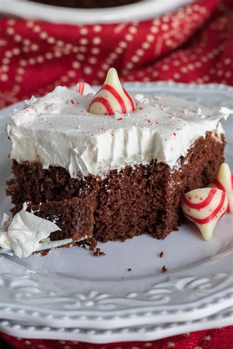 easy-chocolate-mint-peppermint-cake-recipe-no image