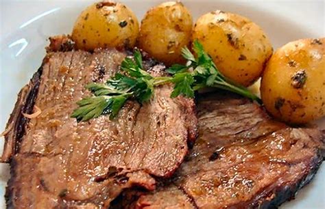 portuguese-pot-roast-carne-assada image