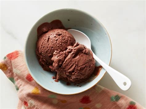 29-best-ice-cream-recipes-how-to-make-ice-cream-at image