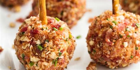 25-easy-cheese-ball-recipes-how-to-make-cheese-balls image