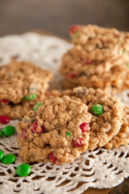oatmeal-raisin-cookies-paula-deen image