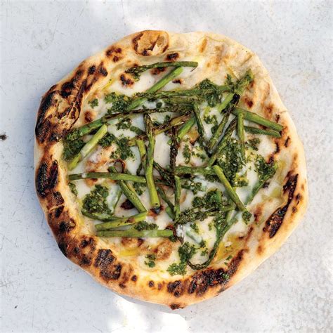 grilled-asparagus-pizzas-with-gremolata image